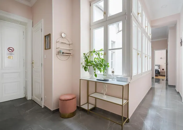 Bpr Adagio Design With A/c Budapešť