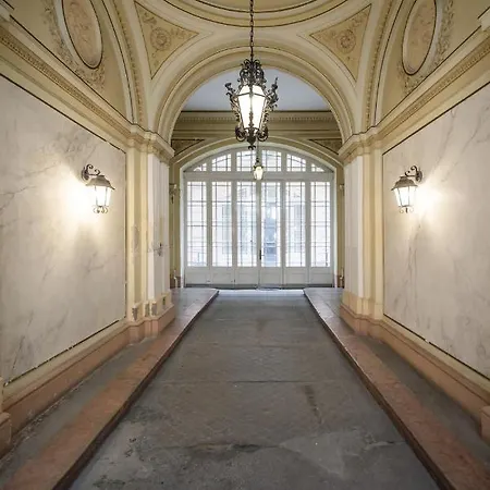 Bpr Adagio Design With A/c Apartment